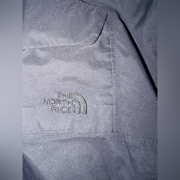 The North Face Women's Black Freedom Insulated DryVent Pants size XS - Picture 8 of 13